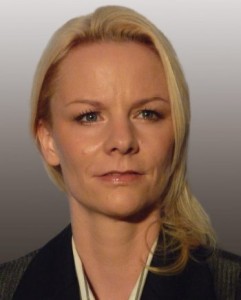 ELLEN DAUSSE